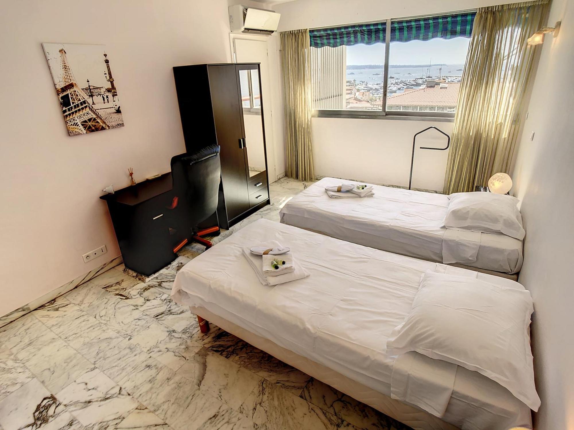 2, 3 And 4 Bedroom Sea View Forville Apartments 5 Mins From The Palais Cannes Room photo